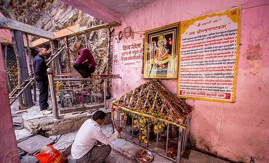 Divya Shila, Yamunotri